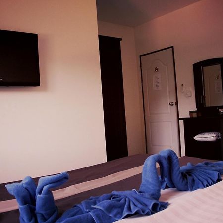 Tropical Sands Nai Harn Room photo